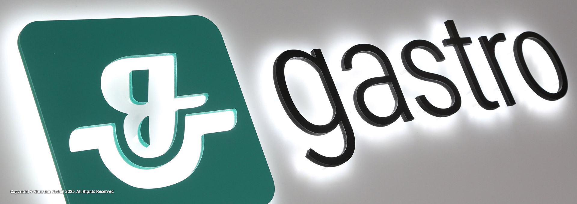 Leuchtbuchstaben als Rückleuchter Leuchtbuchstaben als Rückleuchter